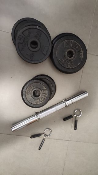 Barra y discos de pesas con seguros