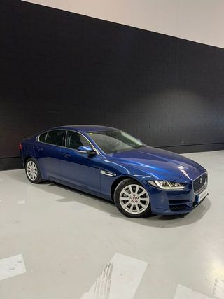 Jaguar XE 2.0 AJ200D Diesel RWD 180cv XE-Pure