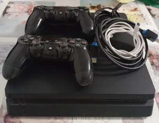 PS4 (PlayStation 4) Negra + 2 Mandos y cables 1tbs