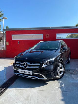 Mercedes 200 GLA 200 Urban