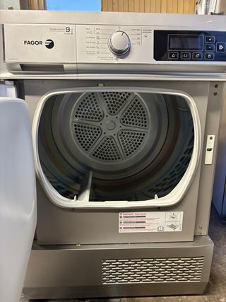 Secadora Fagor 9kg Condensación Clase B