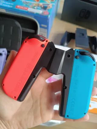 Nintendo Switch + microSD 128Gb + Accesorios