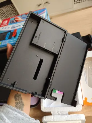 Nintendo Switch + microSD 128Gb + Accesorios