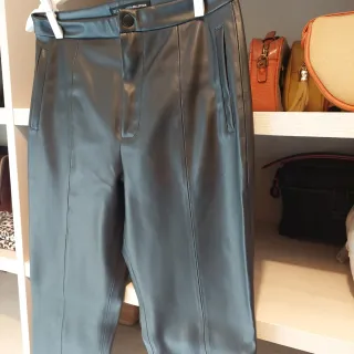 Pantalón Piel Sfera Negro