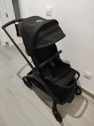 Carro Bugaboo Dragonfly Silla y Capazo Negro