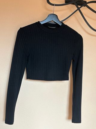 Pack 2 Tops Manga Larga Monki y SHEIN Talla S