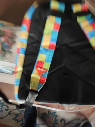 Mochila infantil diseño bloques construcción