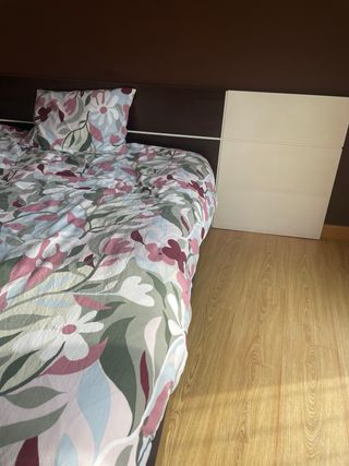 Somier con cabecero y colchón