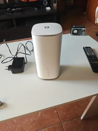 Vodafone GigaCube (con tarjeta SIM)