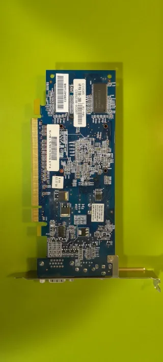 Tarjeta Gráfica Asus GeForce 6200SE