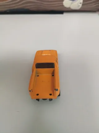 Camión de servicio Maisto