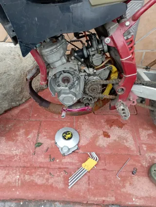 Moto circuito preparada sin documentación