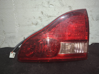 PILOTO TRASERO DERECHO INTERIOR TOYOTA AVENSI