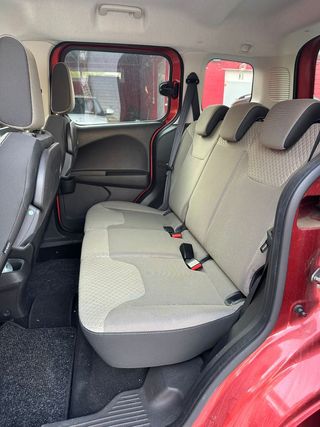 Ford Tourneo Courier 1.0 EcoBoost 100cv Titanium