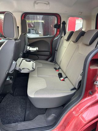 Ford Tourneo Courier 1.0 EcoBoost 100cv Titanium