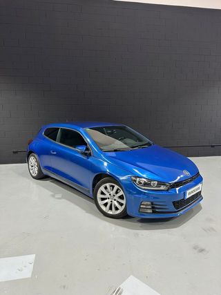 Volkswagen Scirocco 2.0 TSI 220CV R-Line BMT