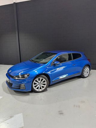 Volkswagen Scirocco 2.0 TSI 220CV R-Line BMT