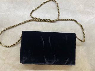 Bolso terciopelo negro apliques piedra años 70