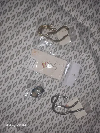 Lote pendientes moda plata y blanco