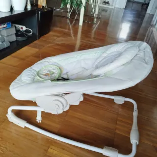 Hamaca mecedora reclinable para bebé de Ingenuity