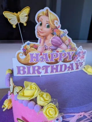 Torta scenografica Finta tema Rapunzel