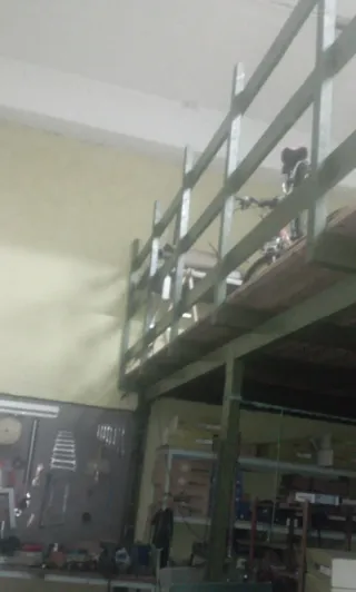 Bajo comercial