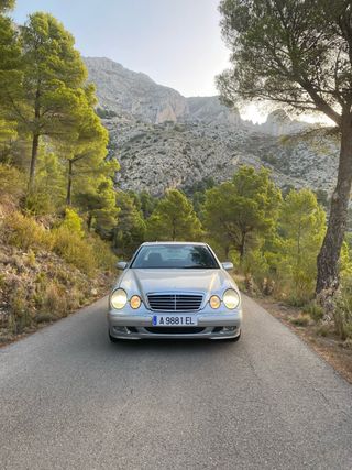 Mercedes-Benz Clase E 2000
