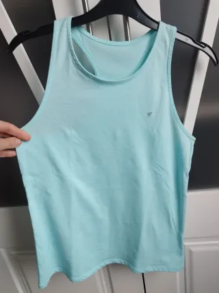 Camiseta tirantes deportiva