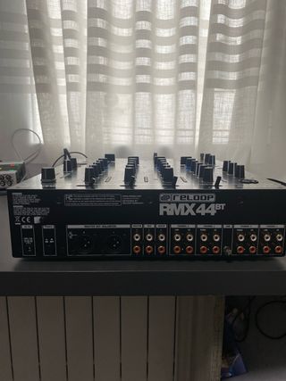 Reloop RMX44 BT Mezclador DJ