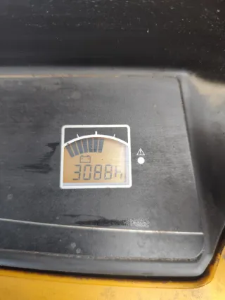 Transpaleta Eléctrica CAT