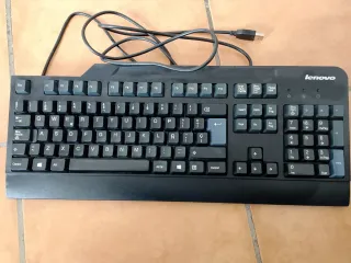 Teclado Lenovo Negro USB