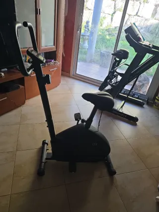 Bicicleta Estática Domyos Essential