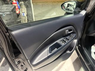 KIA Rio 1.2 x-Tech ( 102.781 Kms ) Etiqueta C