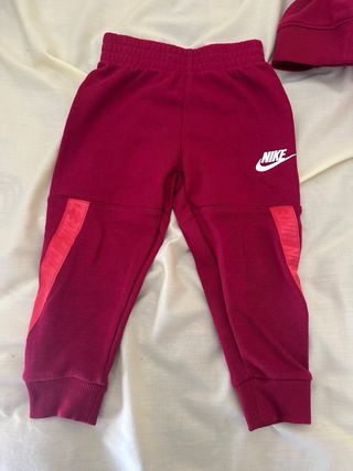 Conjunto deportivo Nike niño