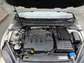 Volkswagen Golf  2015 1.6 TDI 110cv - muy cuidado