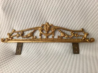 Embellecedores de bronce