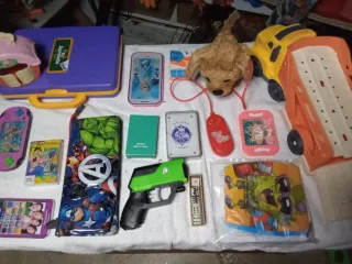 Lote de juguetes varios