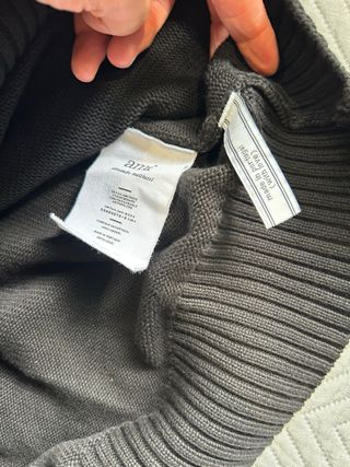 Jersey AMI Paris Negro Corazón Rojo