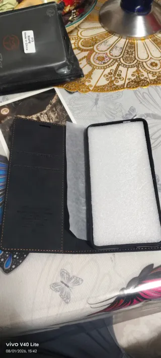 Funda Samsung S24 FE Marrón y negra