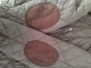 Cazadora acolchada verde