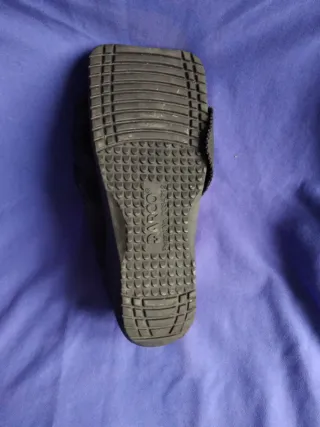 Zapato post-quirúrgico negro