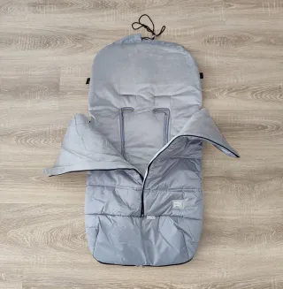 Saco gris reversible para silla de paseo