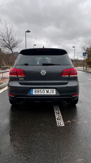 Volkswagen Golf GTI 2010