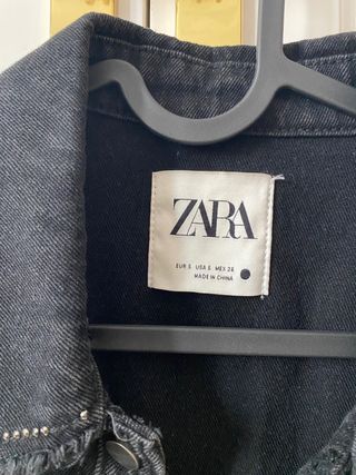 Chaqueta Zara Negra Flecos Talla S