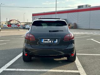 Porsche Cayenne 2012