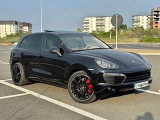 Porsche Cayenne 2012