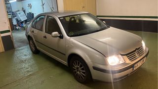 Volkswagen Bora 1.6 16v