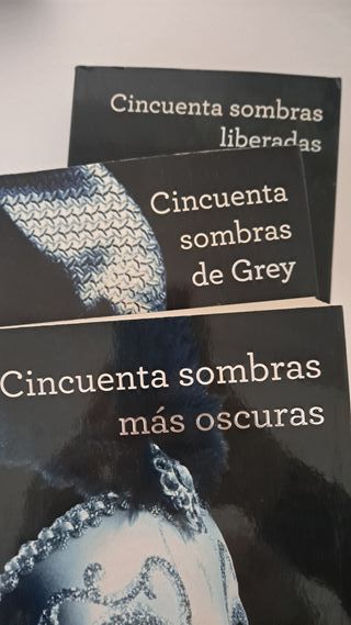 TRILOGÍA CINCUENTA SOMBRAS DE GREY