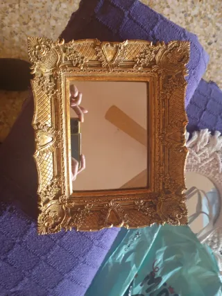 Espejo Antiguo Dorado Marco Ornamentado