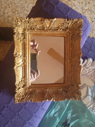 Espejo Antiguo Dorado Marco Ornamentado